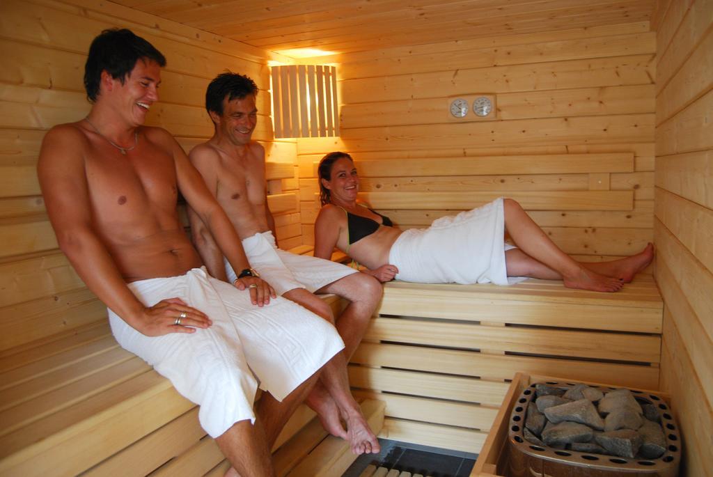 Lagrange Grand Bleu Vacances - Residence Port Lalande Castelmoron-sur-Lot Ngoại thất bức ảnh